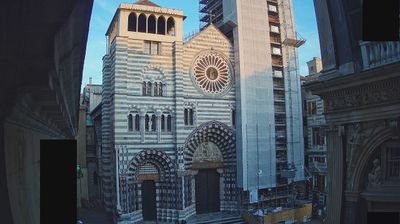 Live webcam in Genoa, Italy