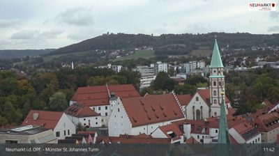 Neumarkt in der Oberpfalz: Neumarkt i.d. OPf. - Münster St. Johannes Turm, Residenzplatz mit Hofkirche und Reitstadel