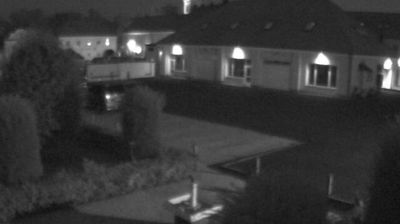 Live webcam in Dobris, Czechia