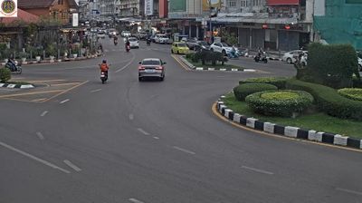 Udon Thani › South: Clock Tower Roundabout - Thahan Road