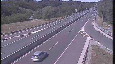 Zadnja slika ob 12h: Hitra cesta Razdrto - Vrtojba, viadukt Lijak pri Vogrskem