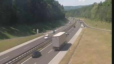 Zadnja slika ob 12h: Avtocesta Maribor - Ljubljana, priključek Maribor - center