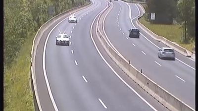Zadnja slika ob 12h: Avtocesta Karavanke - Ljubljana, Jesenice - vzhod, Lipce