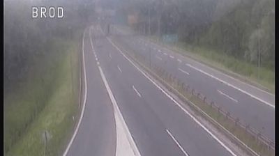 Zadnja slika ob 12h: Avtocesta Karavanke - Ljubljana, priključek Brod