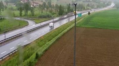 Zadnja slika ob 12h: Avtocesta Maribor - Pince, Pernica