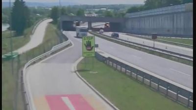 Zadnja slika ob 12h: Avtocesta Ljubljana - Obrežje, izvoz Čatež ob Savi
