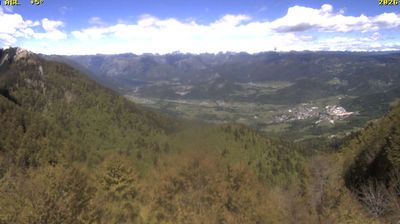Zadnja slika ob 12h: Kravja Črna gora (1541 m), pogled na Bohinjsko Bistrico