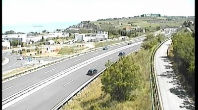 Zadnja slika ob 12h: Hitra cesta Koper