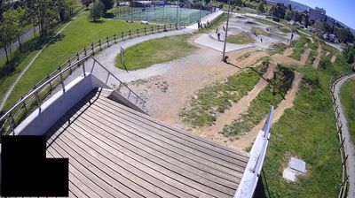 Zadnja slika ob 12h: Šempeter pri Gorici, športni park