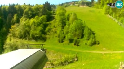 Zadnja slika ob 12h: Smučišče Stari vrh, spodnja postaja