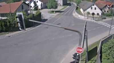Zadnja slika ob 12h: Moste pri Komendi