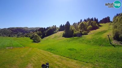 Zadnja slika ob 12h: Smučišče Senožeta, Bohinj
