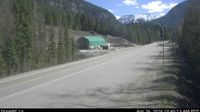 Canyon Creek - Canyon Creek › Osten: Highway 1 about 30 km east of Revelstoke, looking east