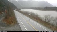 Port Edward - Port Edward › Osten: Highway 16 about 70 km east of Prince Rupert, looking east