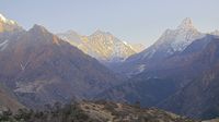 Khumjung: Mount Everest
