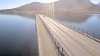 Vikebukt - Vikebukt: Tresfjordbrua