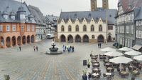 Goslar › South-west: Goslarer Marktplatz und Rathaus - Day time