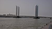 Bordeaux: Pont Chaban-Delmas - Jour