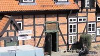 Bad Bodenteich › South-west: Kurverwaltung Bad Bodenteich - Burg Bodenteich - Overdag