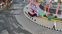 Jambi › North: Monument of Keris Siginjai Jambi - Jour