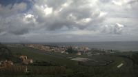 Santa Cruz das Flores › North-east: Flores Airport