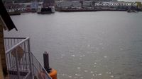 East Cowes › East: East Cowes Ferry Terminal - River Medina - Day time