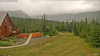 Area C › South: Raven Lodge, Mount Washington Alpine Resort - Mount Washington - Day time